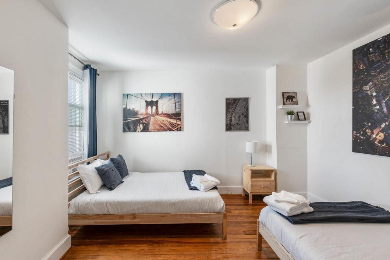 3Br Colonial House With Parking By Cozysuites Alexandria Bagian luar foto